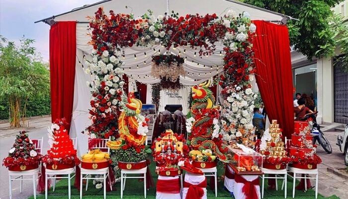 Nằm chiêm bao thấy ăn hỏi của chính mình