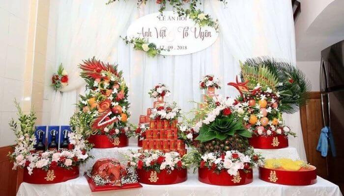 Nằm mơ thấy ăn hỏi với hàng xóm