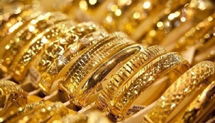 Nằm mơ bản thân đi mua vòng vàng